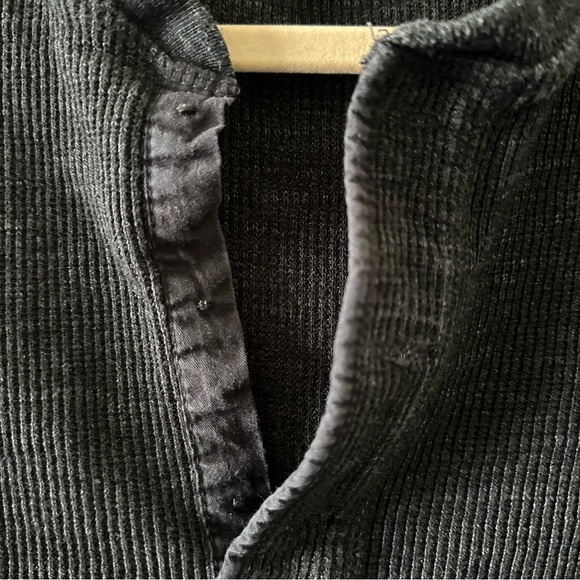 J. Crew Knit Goods Men’s Gray Medium Thermal Long Sleeve - Picture 4 of 4